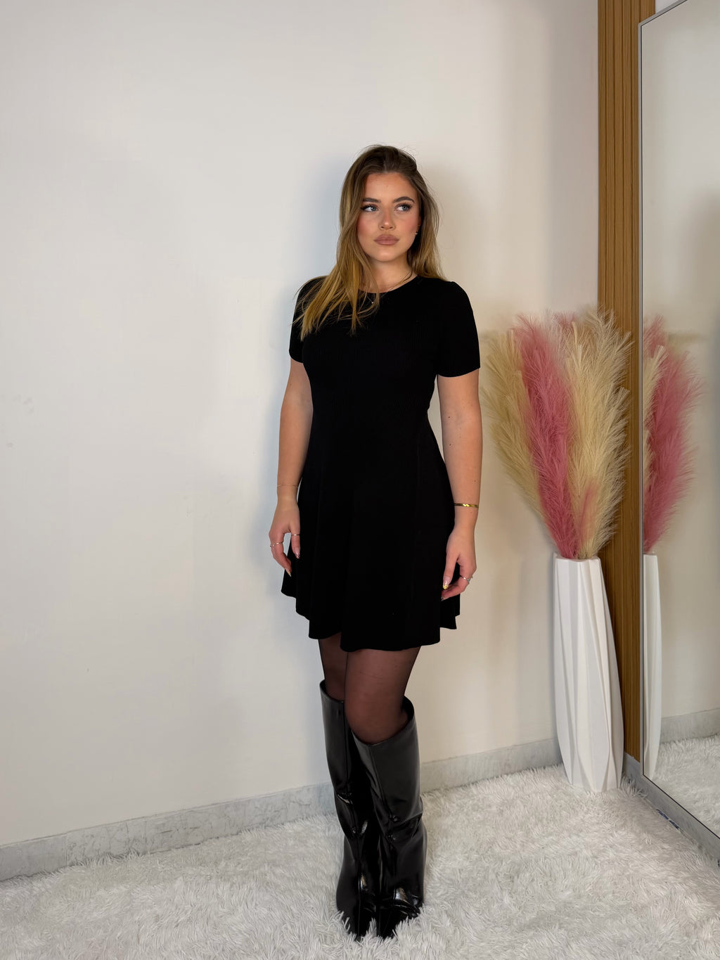 Dress Lovely