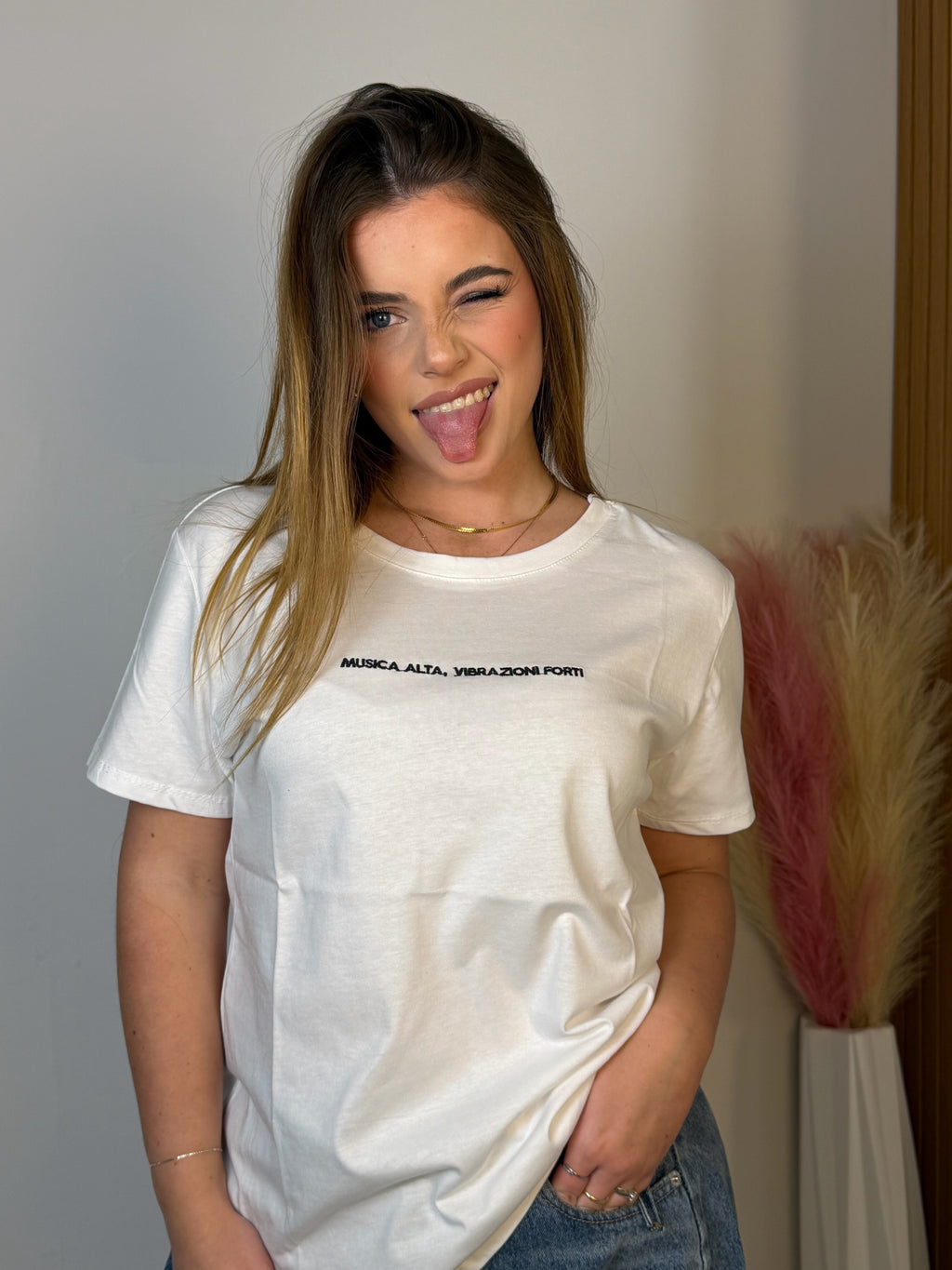 T-shirt Script